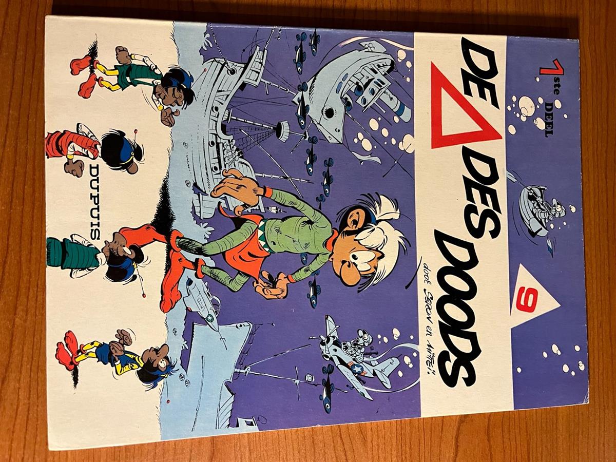 De mini mensjes nr 9 - De driehoek des doods deel 1 - 1ste druk 1979