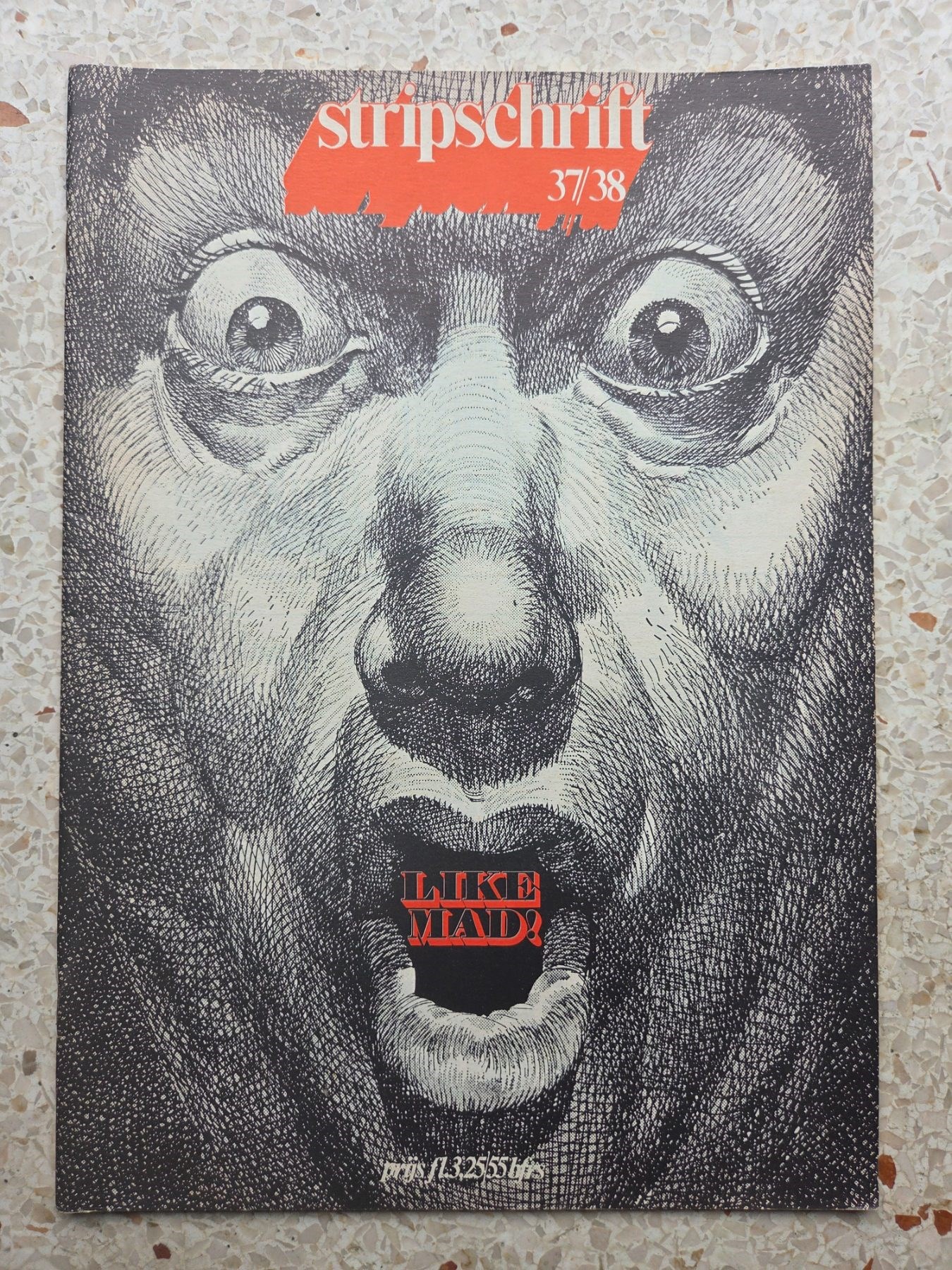 Stripschrift-37/38--geniet-1e druk