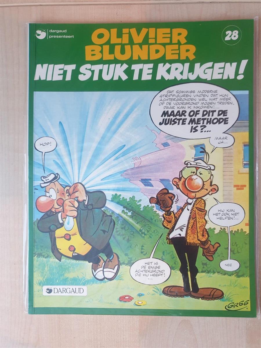 Olivier Blunder - niet stuk te krijgen - SC - 1e druk - 1984