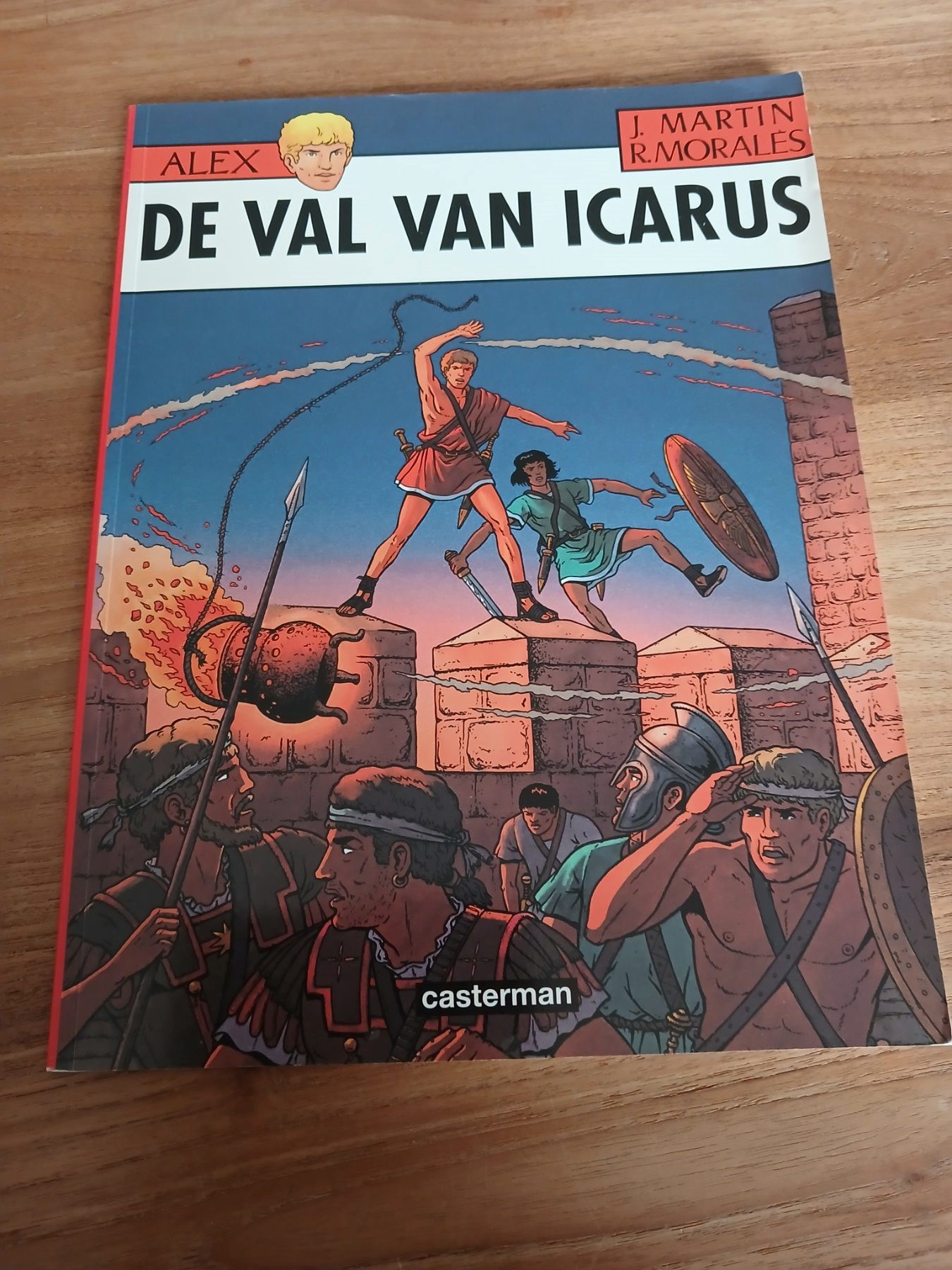 Alex -22- De val van Icarus -sc- 2001 eerste druk